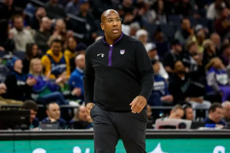 Head coach Mike Brown
