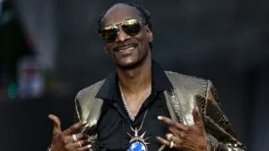 Snoop Dogg Torchbearer at Olympics Amid Family Tragedy Snoop Dogg