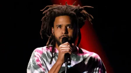 j cole pulls kendrick lamar diss track 7 minute drill from streaming platforms