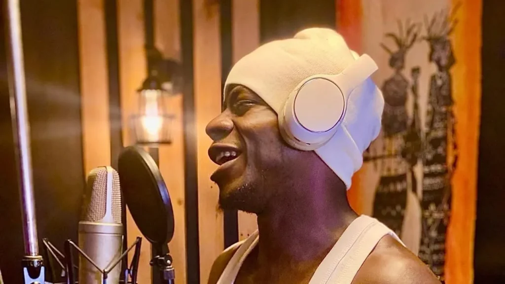 Alien Skin Declares Fangone Forest Bigger Than Some Political Parties – Hints at Political Future? Alien Skin 2