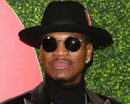 Ne-Yo Spotted Out with 4 Girlfriends — Says No Reality Show Ne Yo