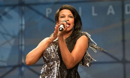 Dawn Robinson Clarifies Living Situation: ‘I Am Not Homeless’ Dawn Robinson 1