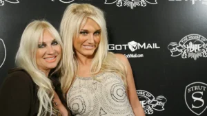 Linda Hogan and Brooke Hogan