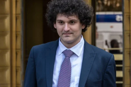 Sam Bankman-Fried and Diddy Share a Cell in Brooklyn Prison: A Surreal Prison Narrative Unfolds Sam Bankman Fried