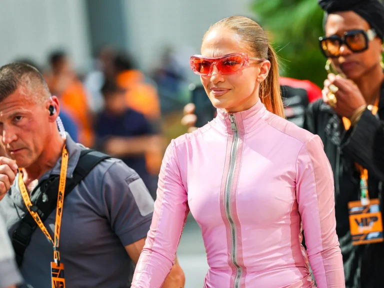 Jennifer Lopez 1