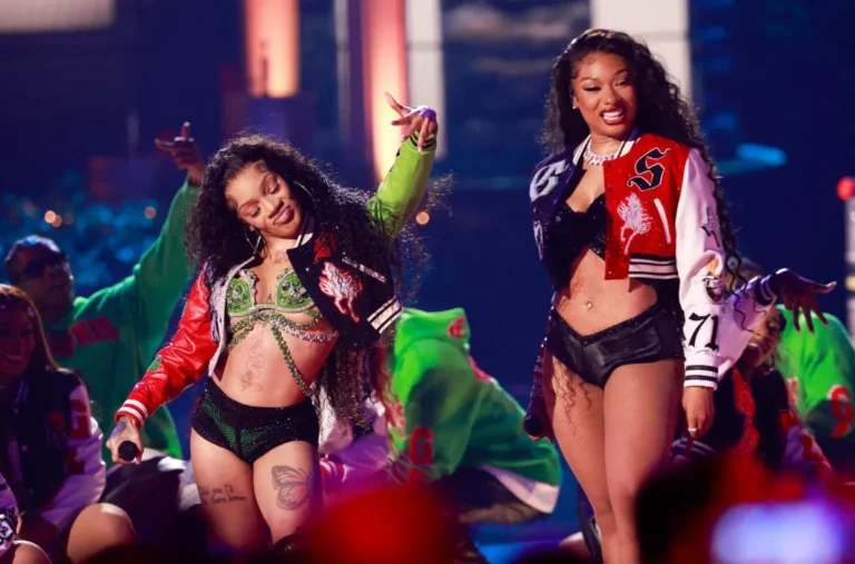 GloRilla L and US rapper Megan Thee Stallion R