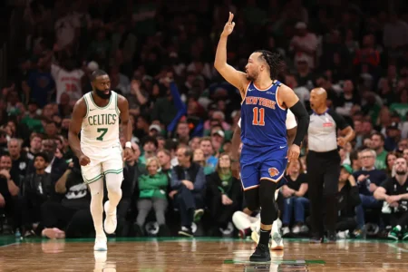 Knicks Rally Again to Shock Celtics, Take 2-0 Series Lead After Historic Comeback Jalen Brunson 11