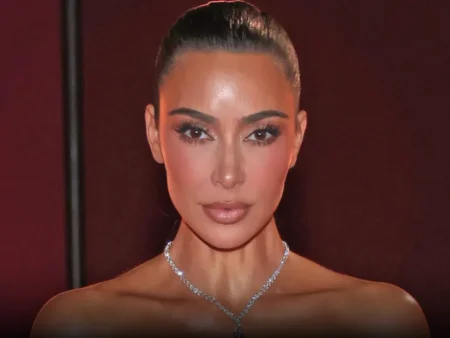 Kim Kardashian 1