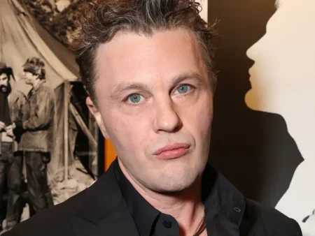 Michael Pitt