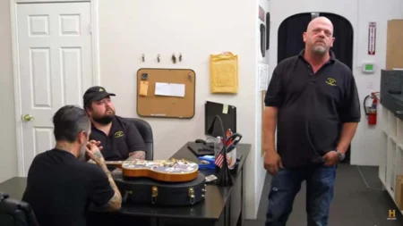 Chumlee Pays $3,500 for “Ugly” Guitar—Rick Harrison Loses It