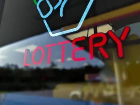 Retired Grandpa Wins Lottery 4 Times—Fans Say It’s “Unreal!” Jackpot King