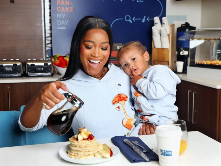 Keke Palmer and her son Leo
