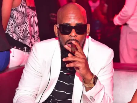 R Kelly
