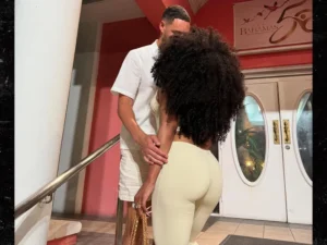 Klay Thompson - Megan Thee Stallion