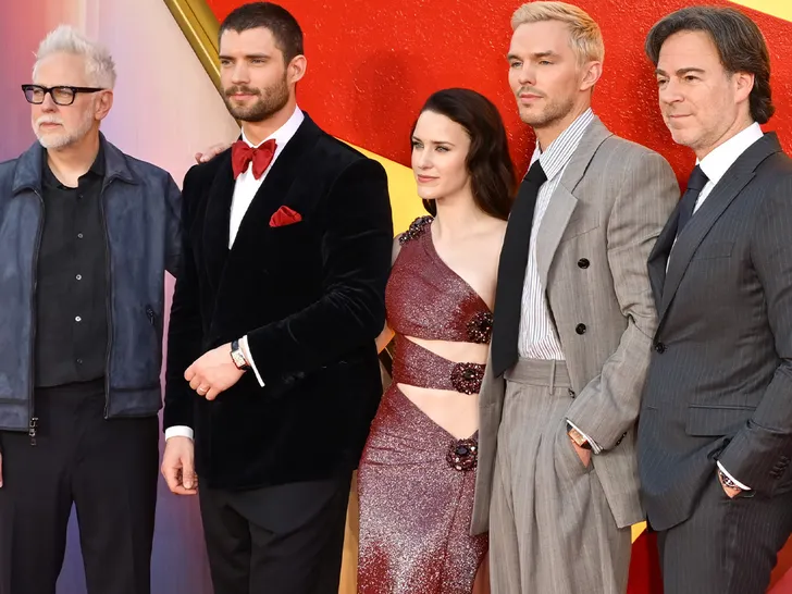 David Corenswet & Rachel Brosnahan Stun at First “Superman” Premiere 1 'Superman' Premiere