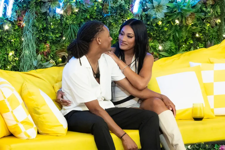 Taylor-Williams-and-Clarke-Carraway-Love-Island-USA-Season-7