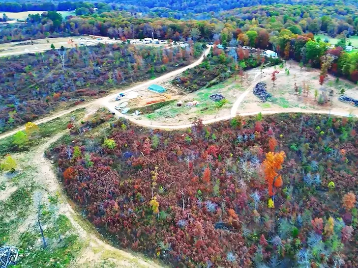 Whites-Only ‘Return to the Land’ Group Eyes Missouri Expansion — Sparks Outrage and Legal Scrutiny Whites-Only Community