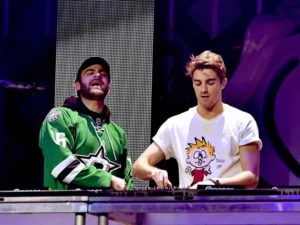 Chainsmokers Performance