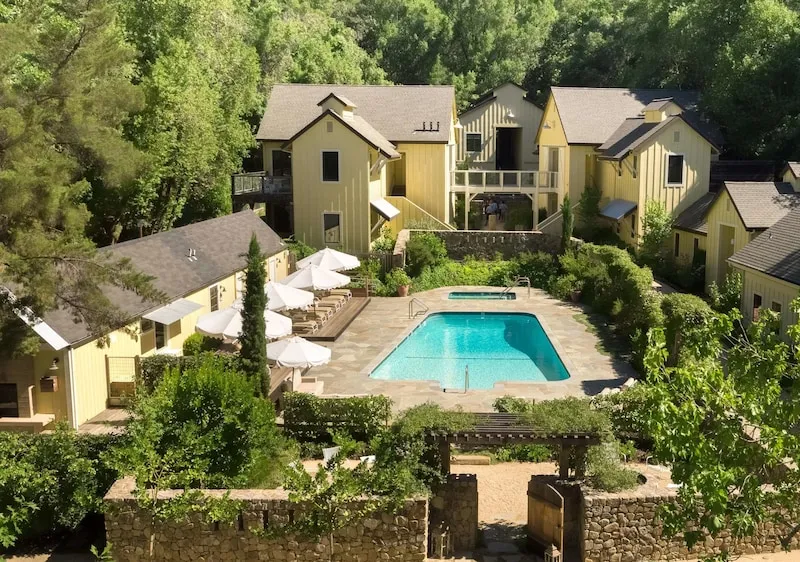 Farmhouse Inn