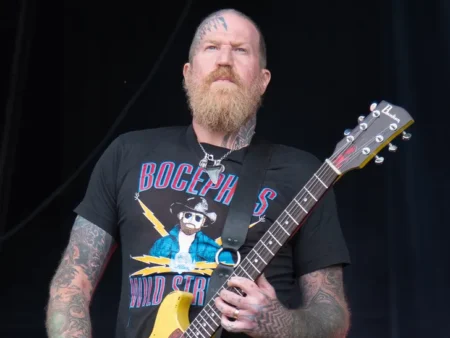 Mastodon Guitarist Brent Hinds