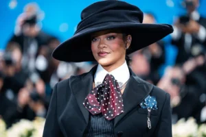 Rihanna Marks 20 Years Since Debut Album ‘Music of the Sun’ Rihanna