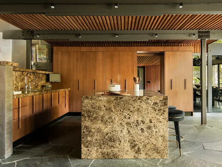 Rob Zombie Sells Two House Compound