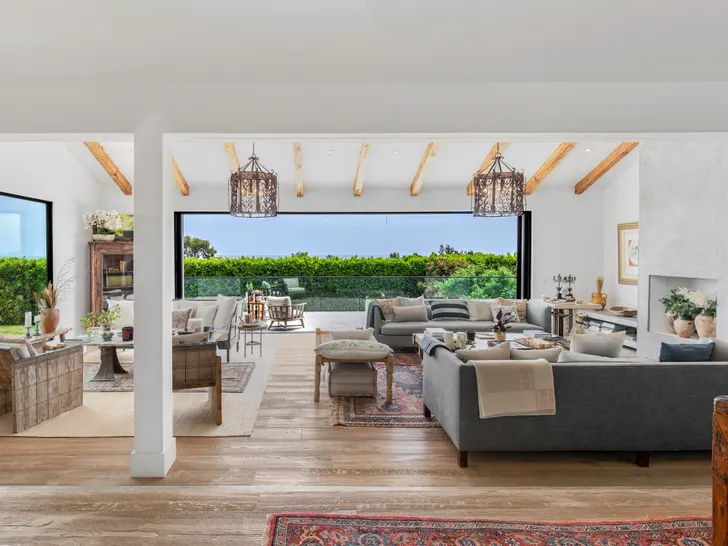 Shannen Doherty’s Malibu Home Hits Market for $9.45m