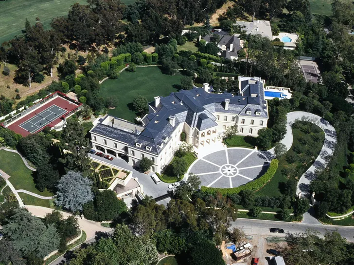 Spelling Manor house