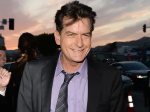 Charlie Sheen Calls His Same-Sex Encounters ‘Liberating’ Charlie Sheen