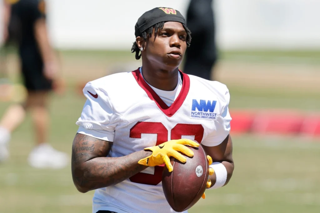 Commanders’ Jacory Croskey-Merritt Talks Fantasy Fame & “Bill” Nickname Jacory Croskey Merritt