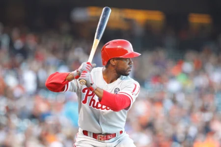 Jimmy Rollins Pushes Back on MLB Face Guard Mandates After Fry Injury Jimmy Rollins