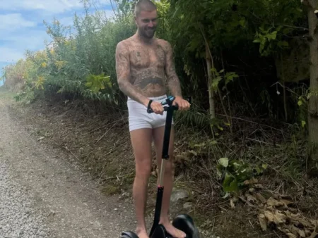 Justin Bieber Goes Pantless on Segway