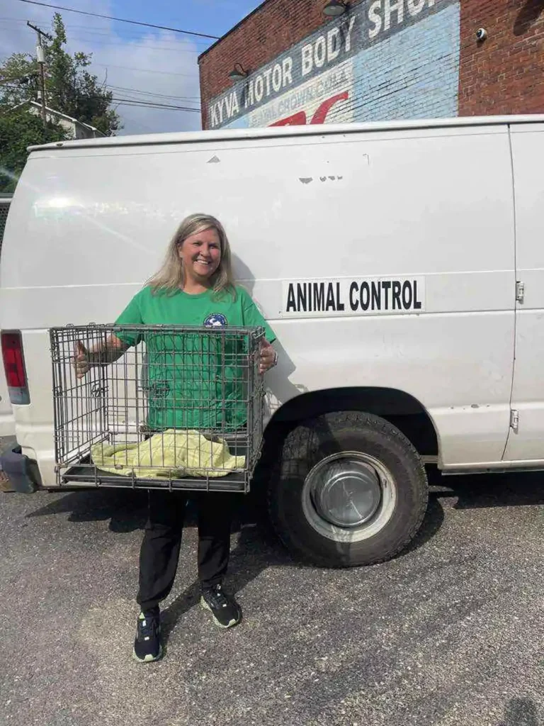 Kentucky Nurse Performs Heroic CPR on “Drunk” Baby Raccoon 1 Kentucky Nurse Performs Heroic CPR on Drunk Baby Raccoon