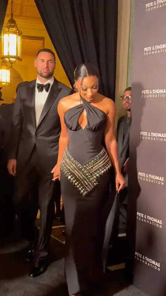 Megan Thee Stallion & Klay Thompson Turn Heads at Jay-Z Gala 3 Megan thee Stallion addressed her new romance with Klay Thompson