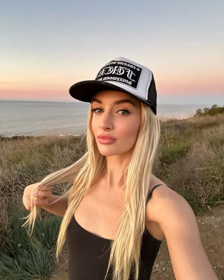 Charlie Sheen Documentary Moves Daughter Sami — “Honestly a 10/10” 4 denise richards charlie sheens daughter