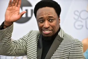Eddie Griffin Shares Wild Tupac & Biggie Stories — “Had to Steal Diddy’s Jacket!” Eddie Griffin