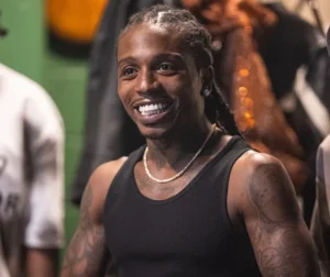 Jacquees is seen backstage