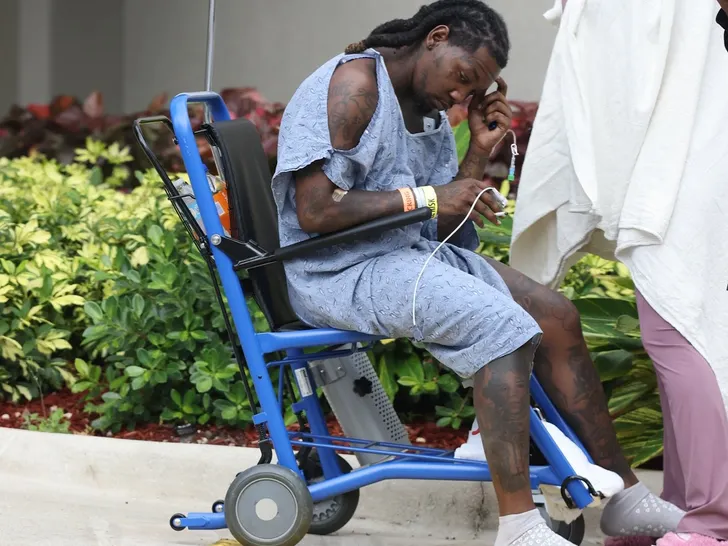 Offset Spotted in Wheelchair After Shooting Scare 1 Offset Spotted in Wheelchair After Shooting Scare