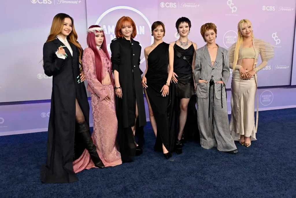 HARVEY, HINATA, JURIA, JURIN, CHISA, COCONA and MAYA of XG