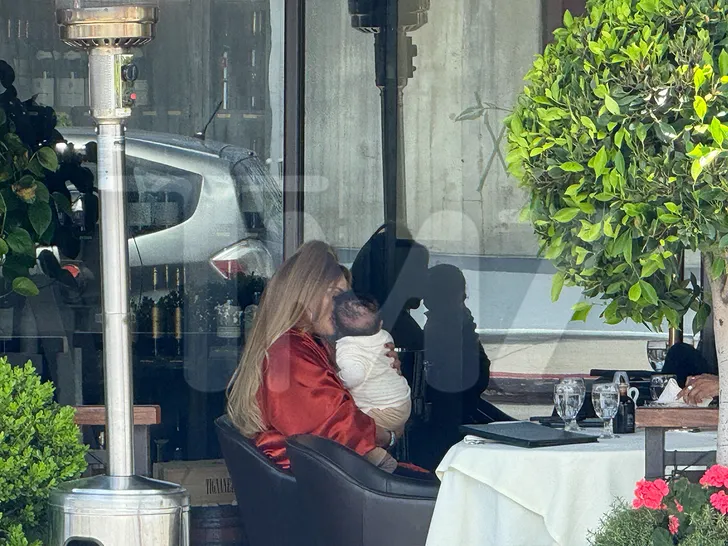 Paul Pierces Baby Mama Steps Out for First Time Since His Fatherhood Admission tmz