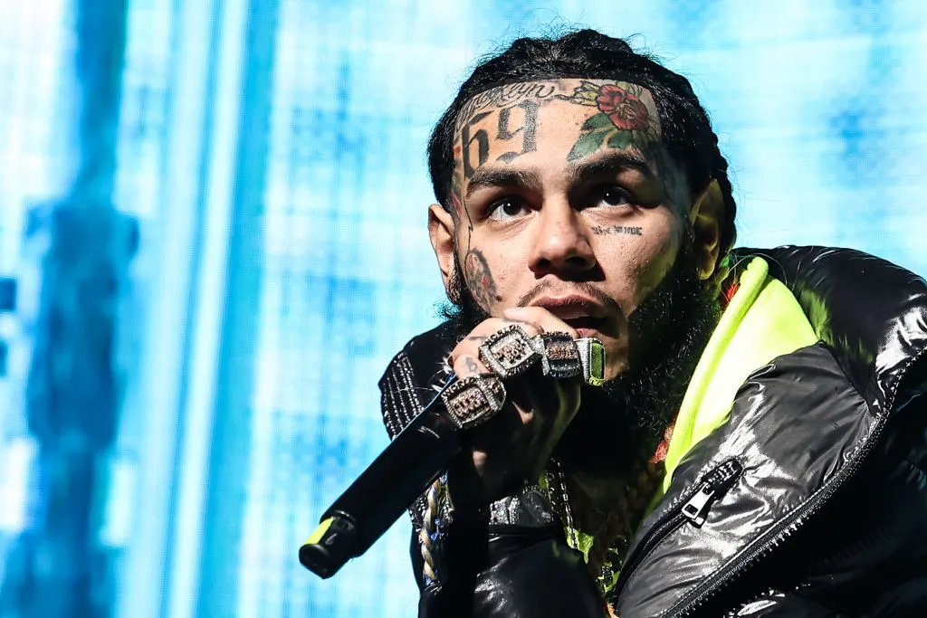 Tekashi 6ix9ine Tekashi 6ix9ine performs during the MiamiBash 2021 at FTX Arena