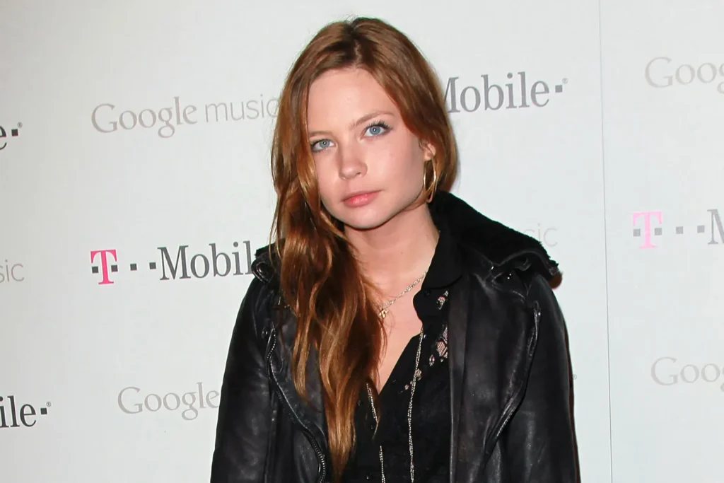 Actress Daveigh Chase attends Google and T Mobile's celebration of the launch of Google Music at Mr. Brainwash Studio on November 16, 2011 in Los Angeles