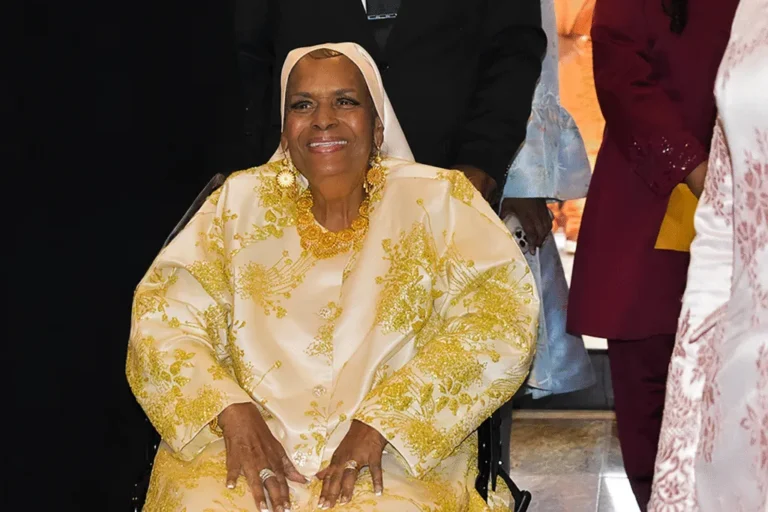 Khadijah Farrakhan, Wife of Louis Farrakhan die at 90