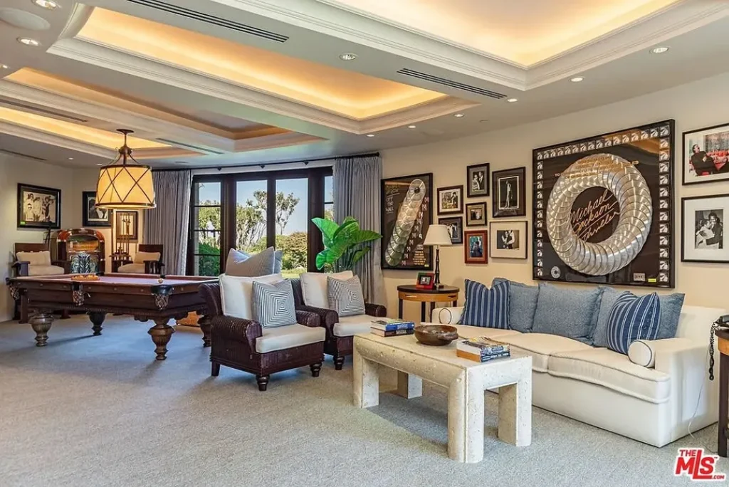 Quincy Jones Massive Estate in 2