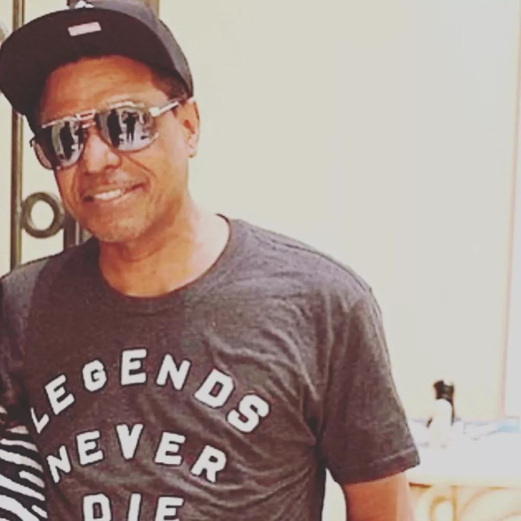 Robert Maraj.