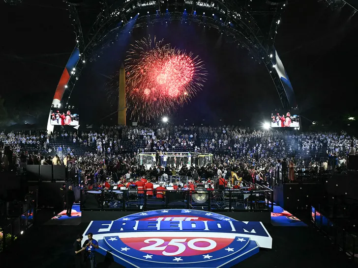 Dan Hurley Pushes Wild Idea: UConn vs Duke at White House 3 UFC Freedom 250 Fights Highlights