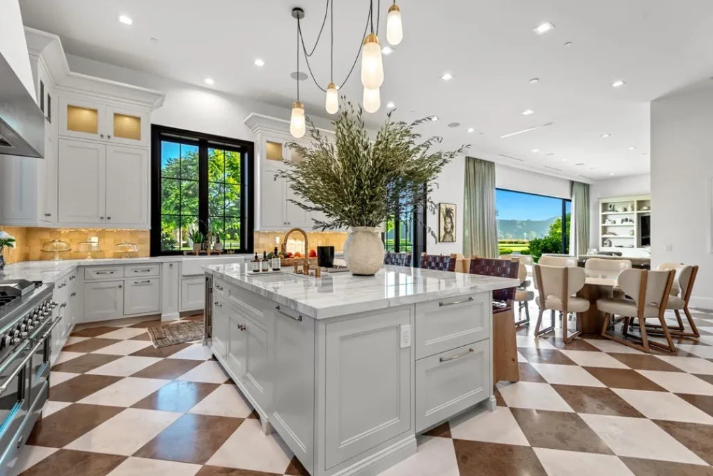 Anthony Davis LA Home For $32M k