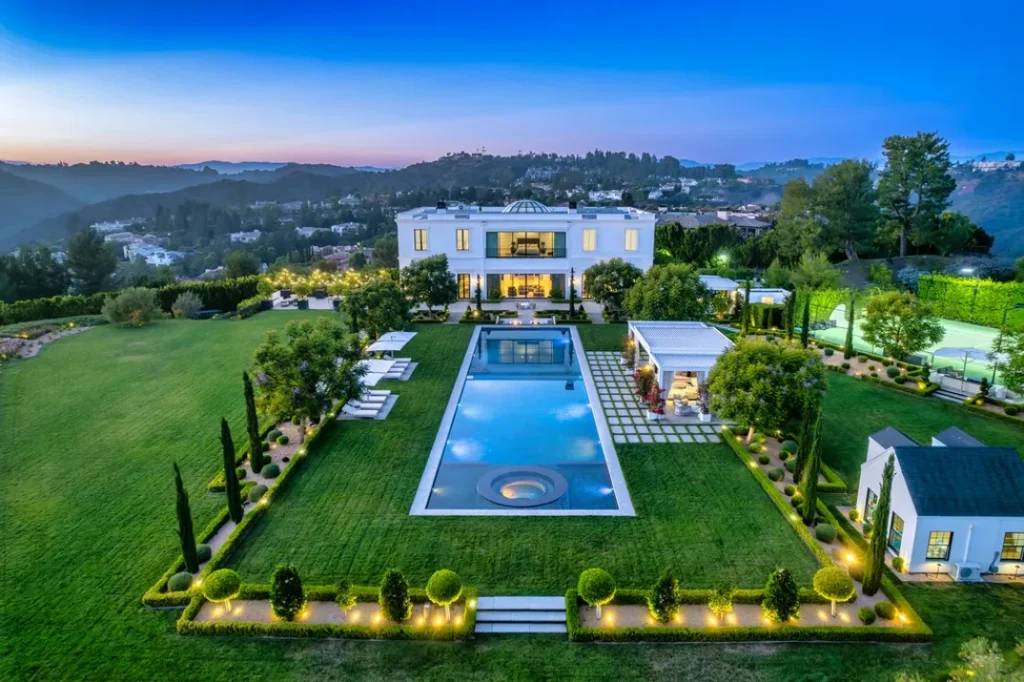 Anthony Davis LA Home For $32M view