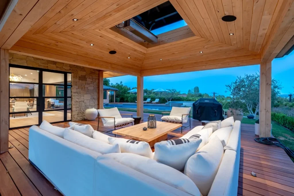 Designer Betsey Johnson Lists Hidden Hills Home