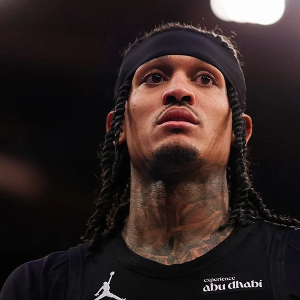 Jordan Clarkson, Travis Scott Removed After Zero Bond Incident 5 Jordan Clarkson
